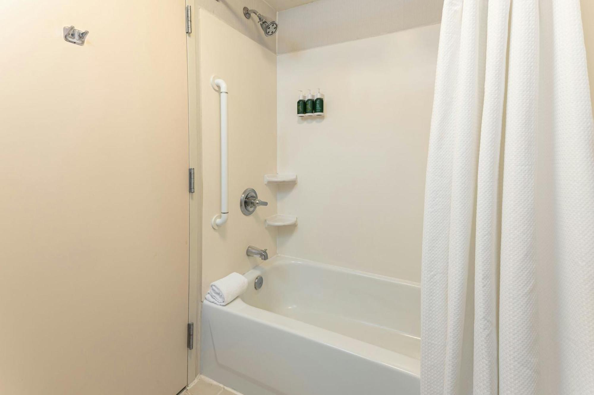 Courtyard By Marriott - Medical Center