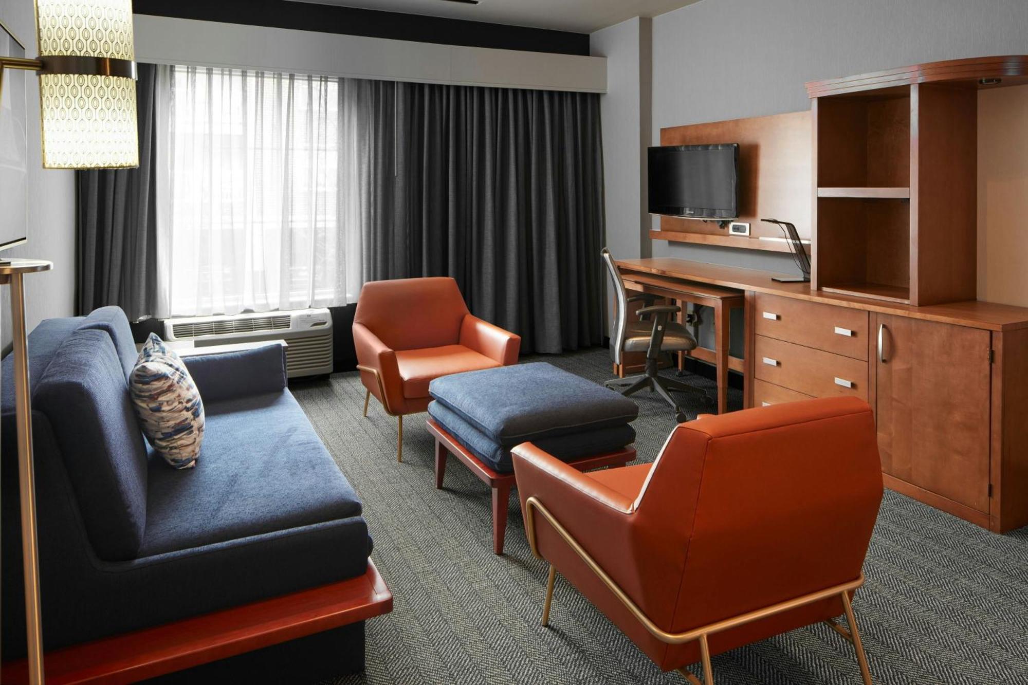 Courtyard By Marriott - Medical Center